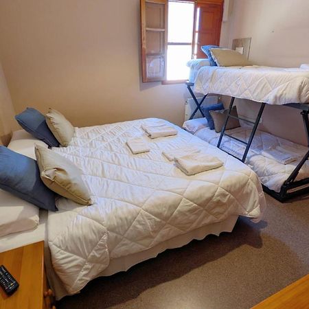 Hostal El Convent De Moncada Buitenkant foto
