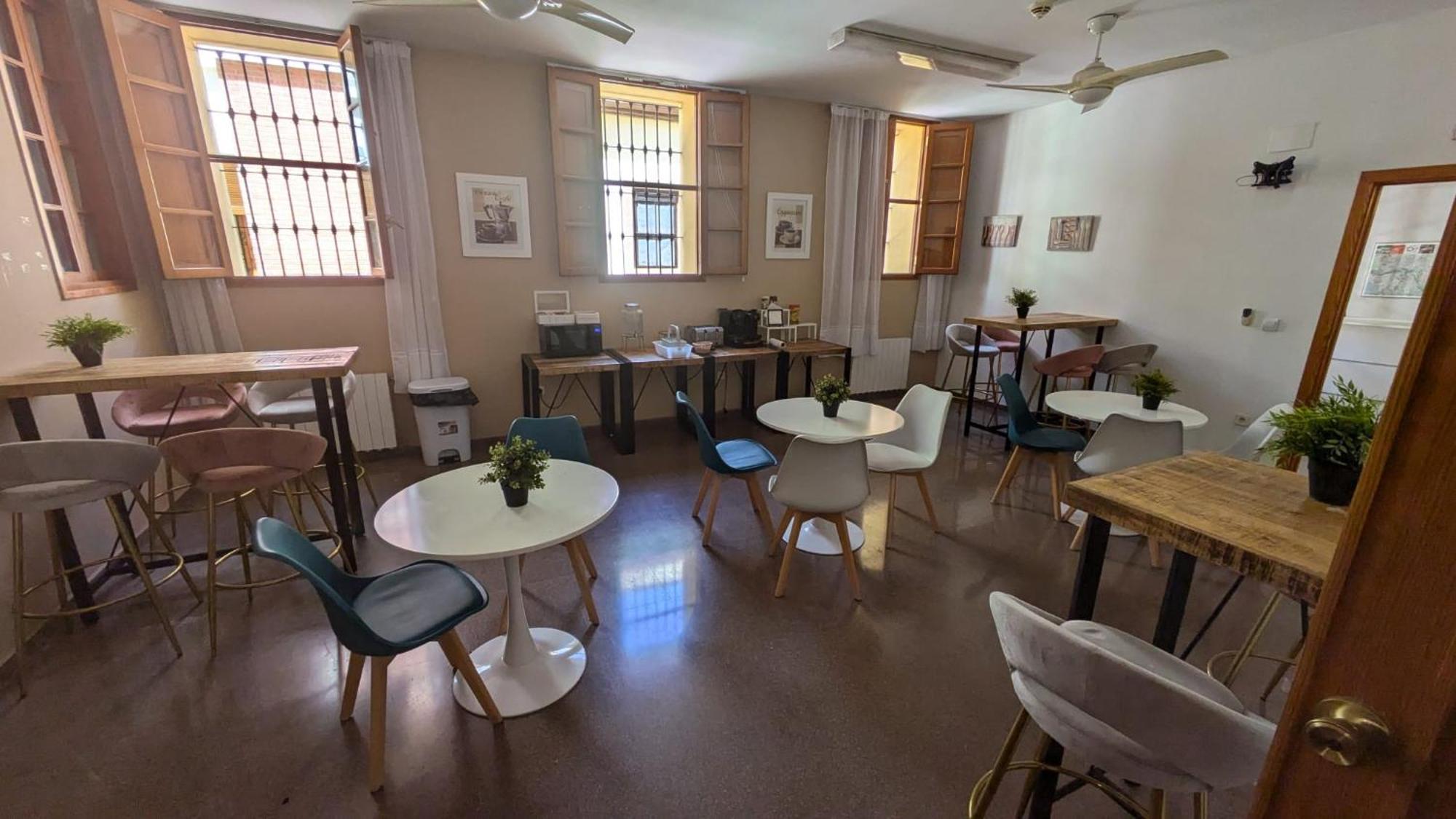 Hostal El Convent De Moncada Buitenkant foto