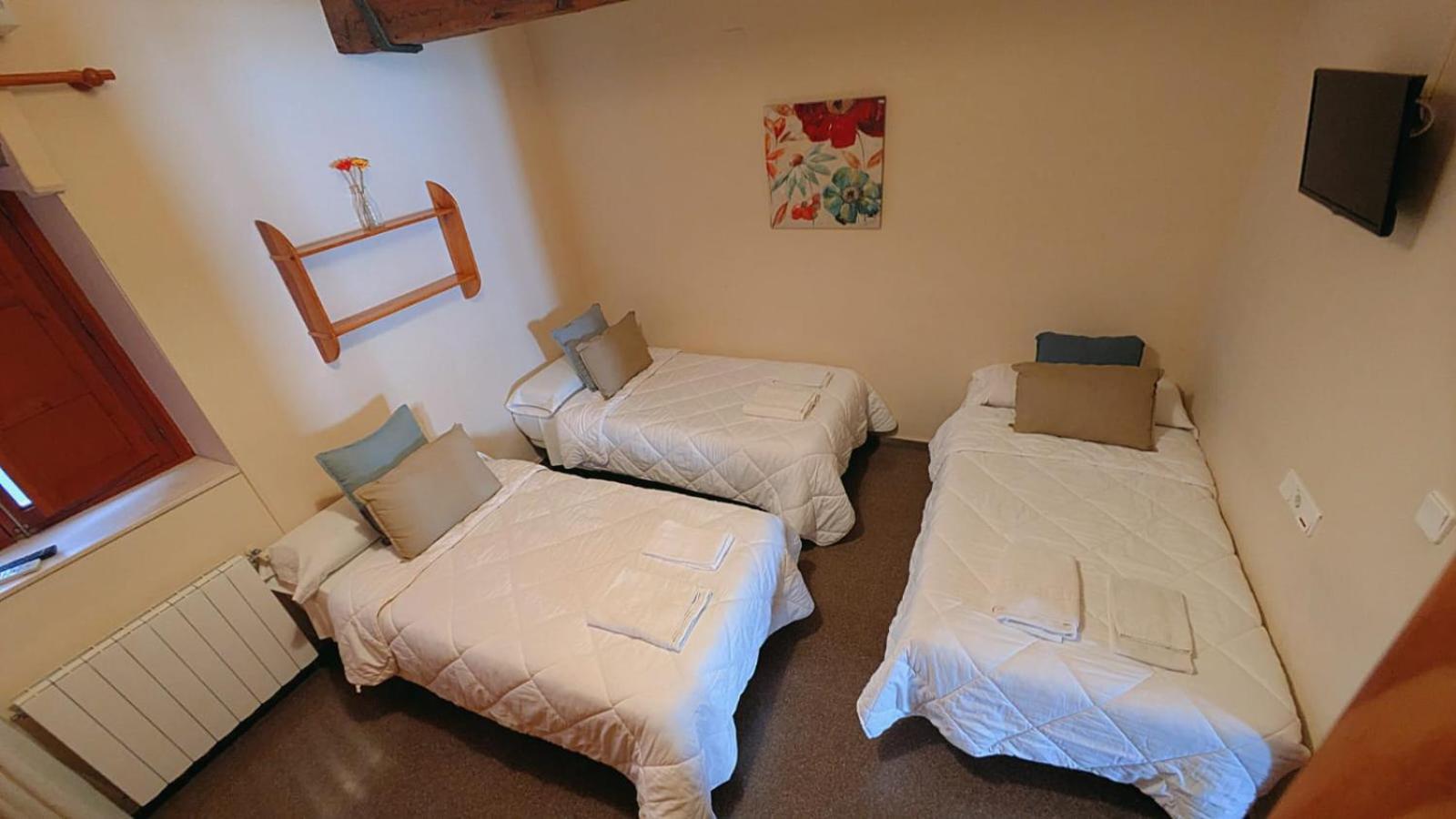 Hostal El Convent De Moncada Buitenkant foto