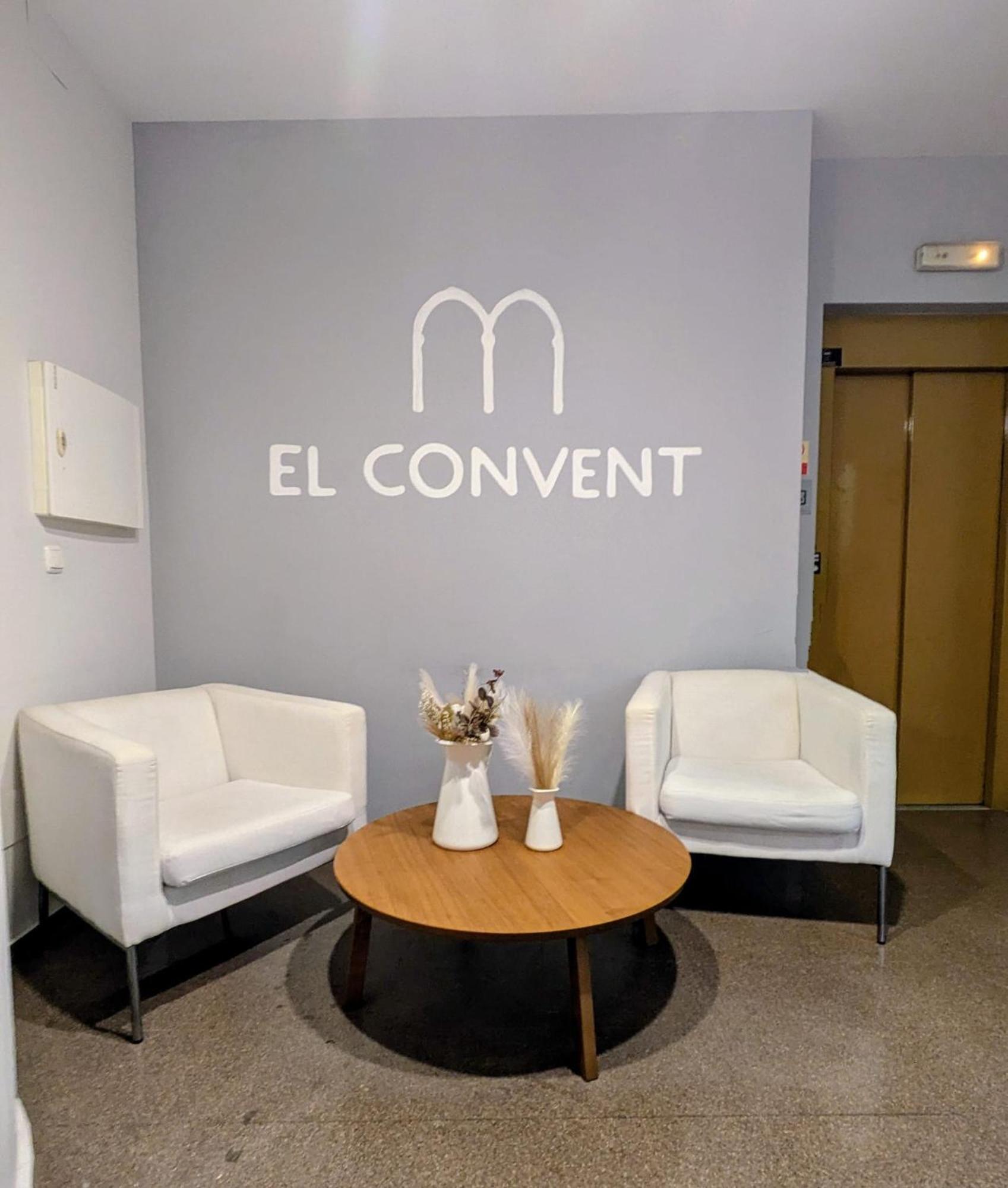Hostal El Convent De Moncada Buitenkant foto