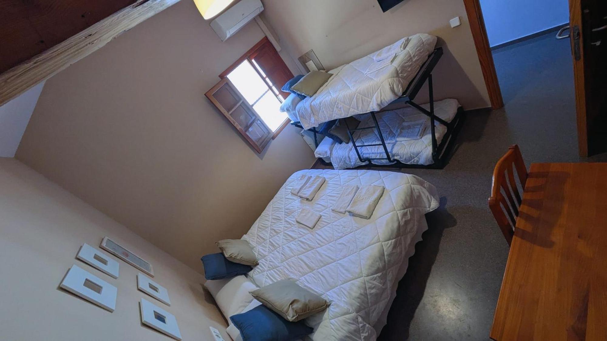Hostal El Convent De Moncada Buitenkant foto